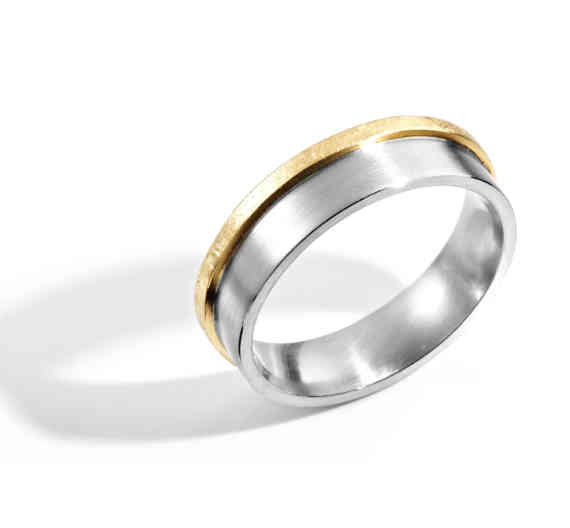 2048 Court Wedding Band