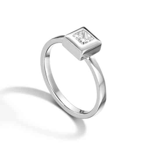 2048 Princes Cut Diamond Collet