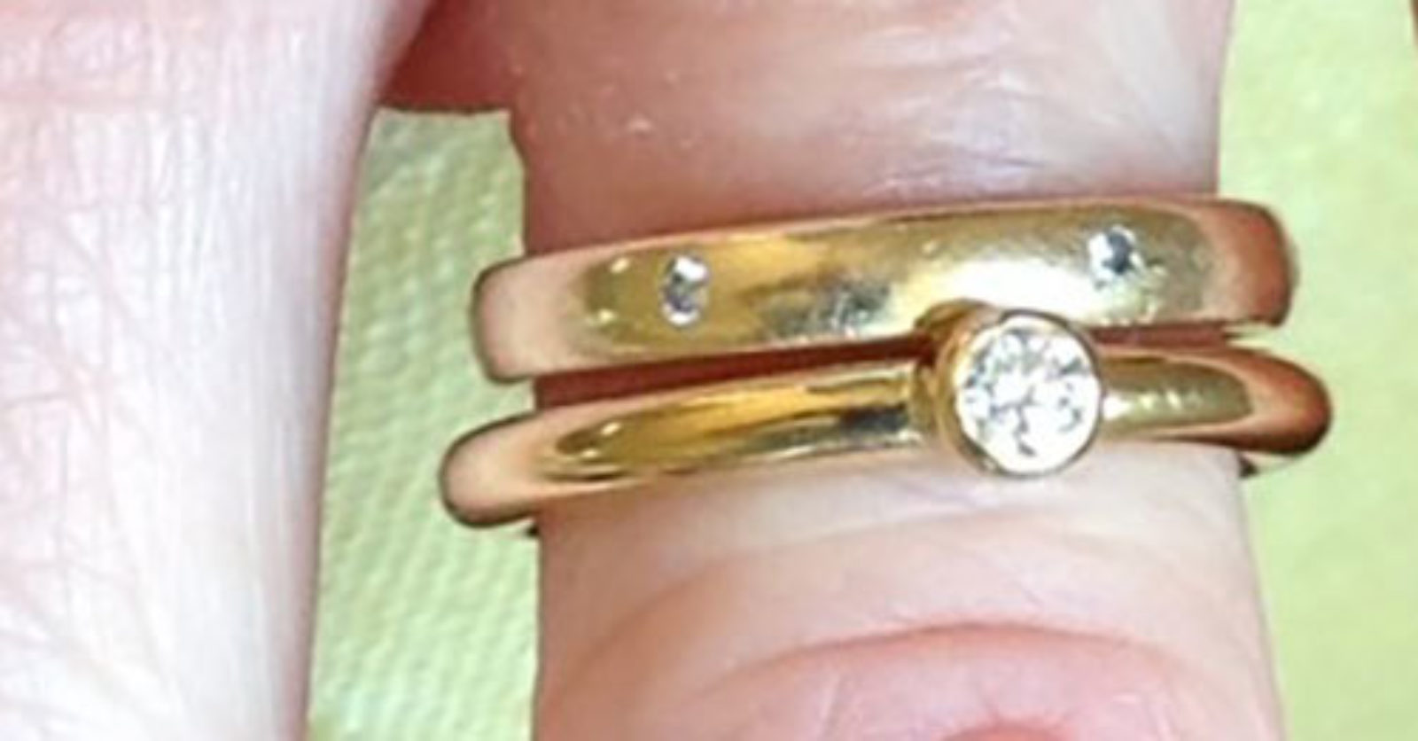 Sarahs Engagement Ring Crop