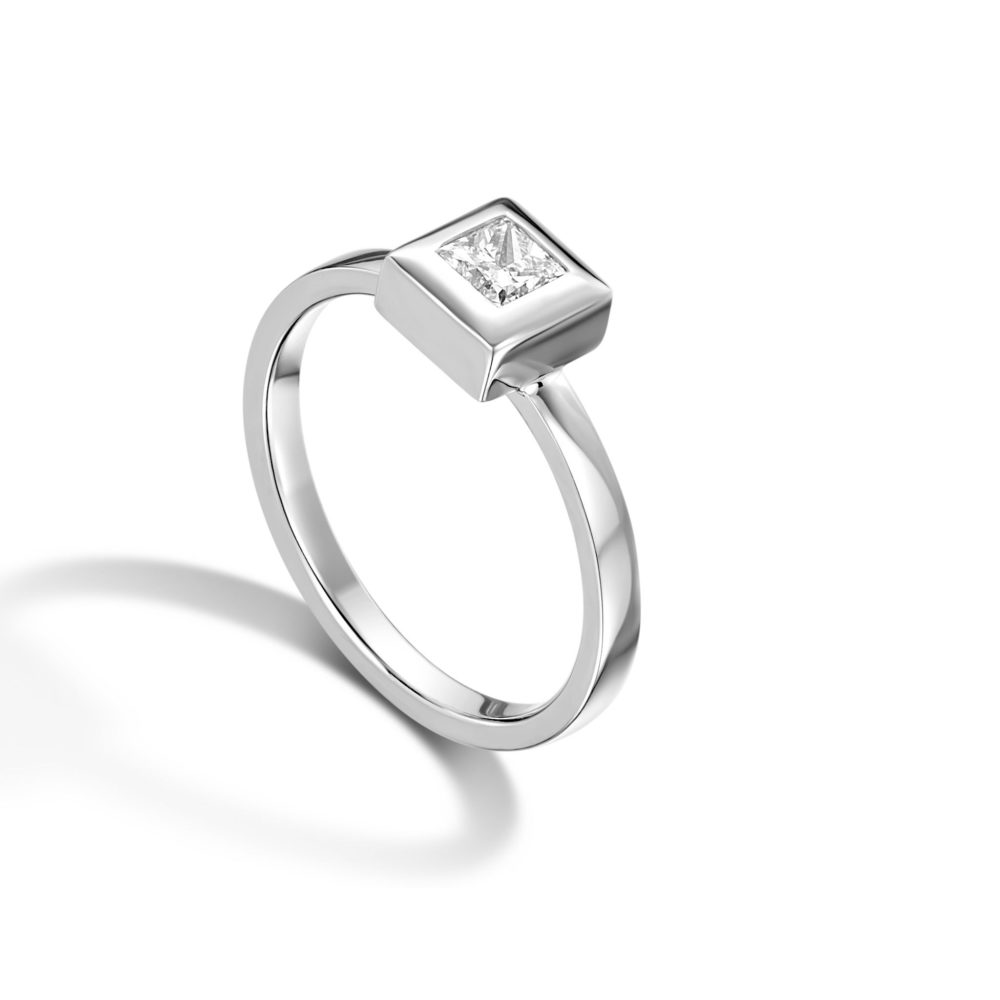 2048 Princes Cut Diamond Collet