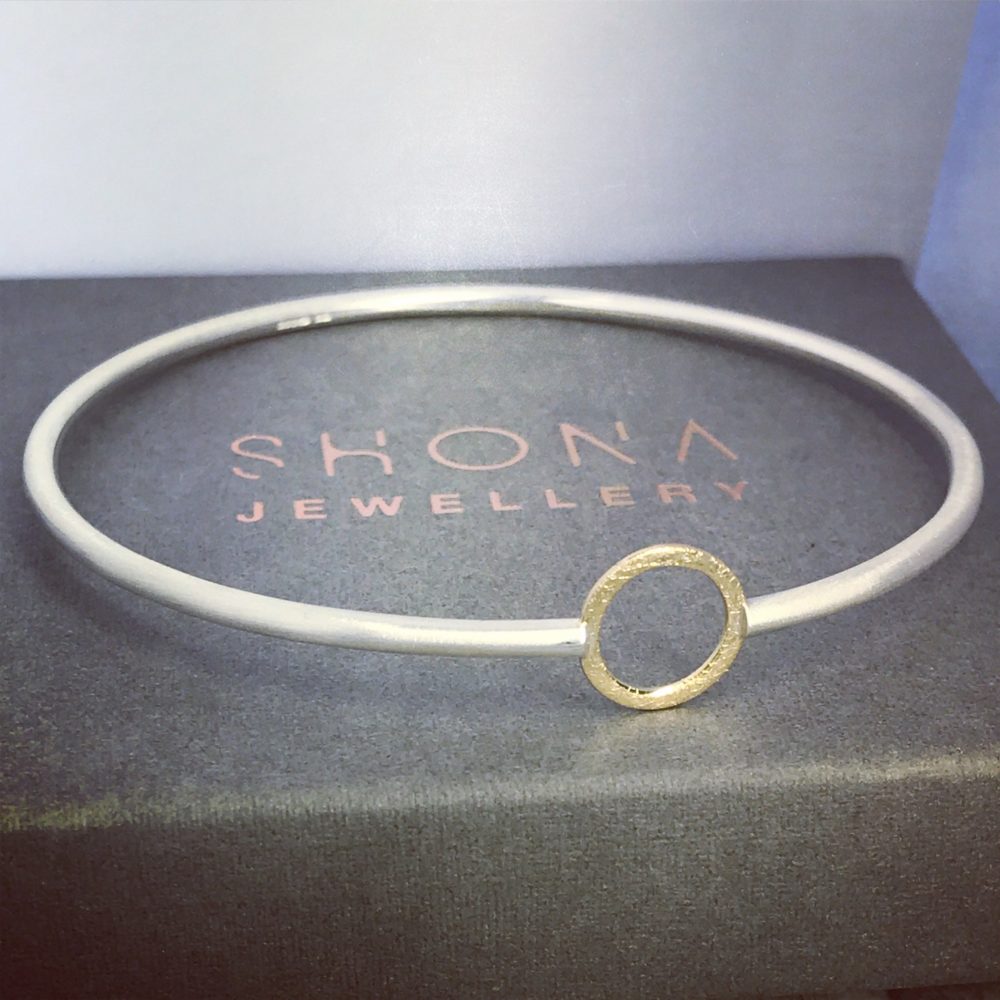 Fixed Insert Bangle Packaging